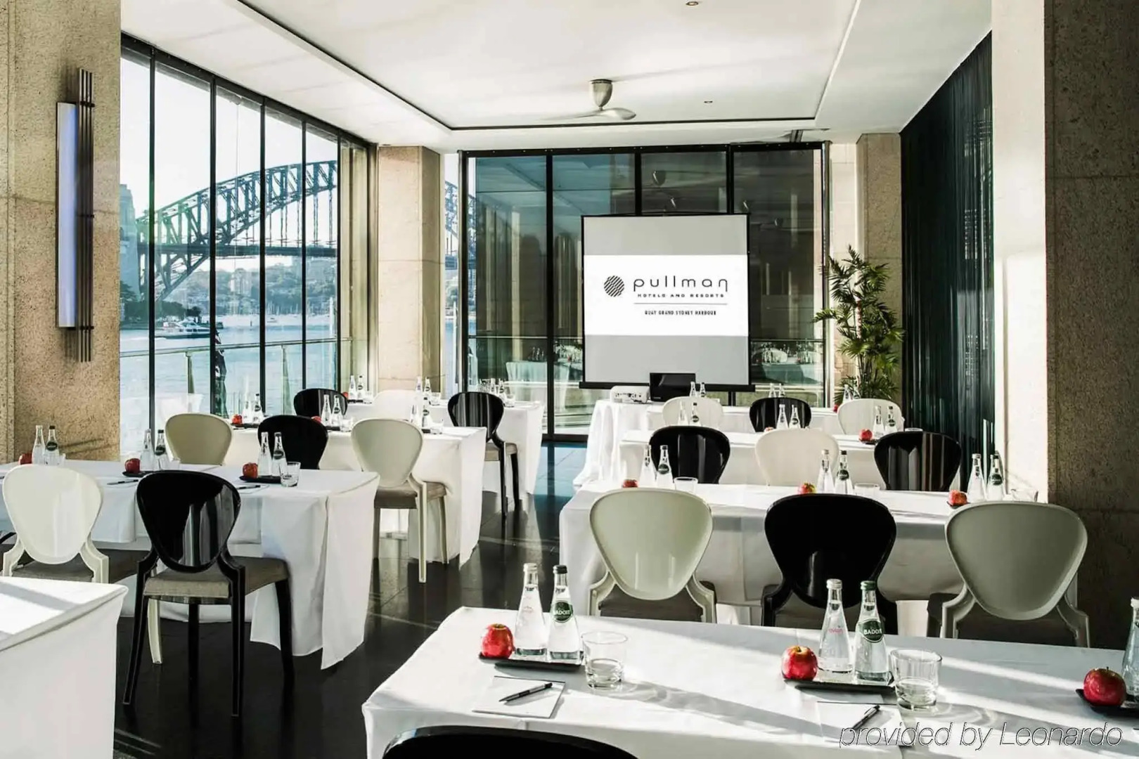 Pullman Quay Grand Sydney Harbour
