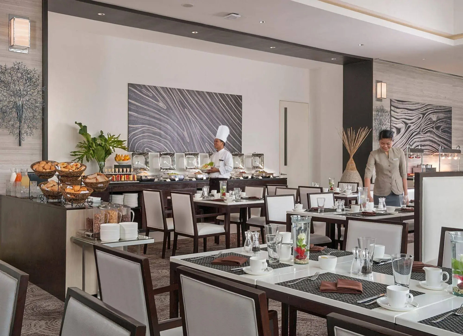 Seda Abreeza - Newly Renovated