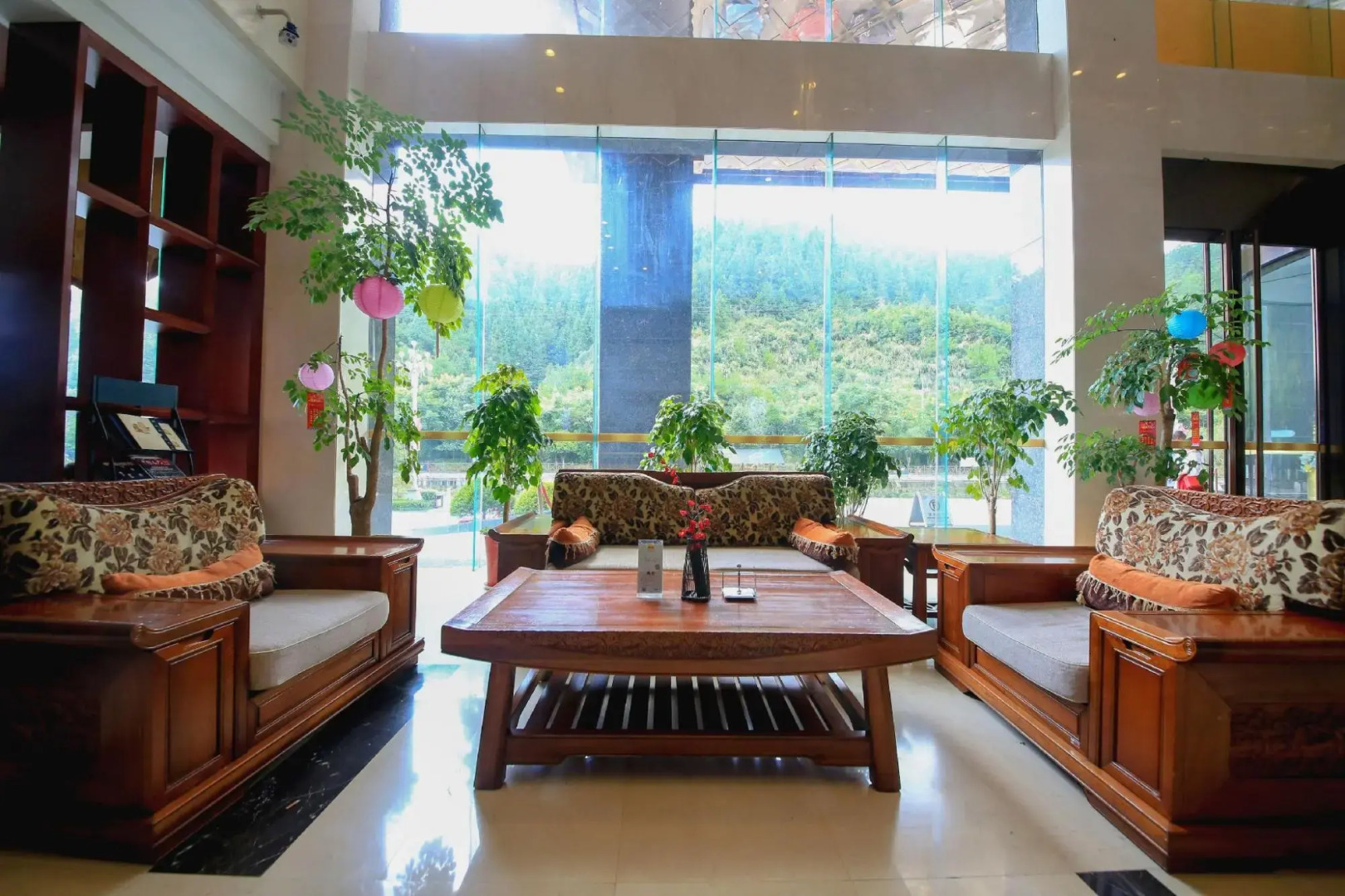 Ling Long Wang International Hotel