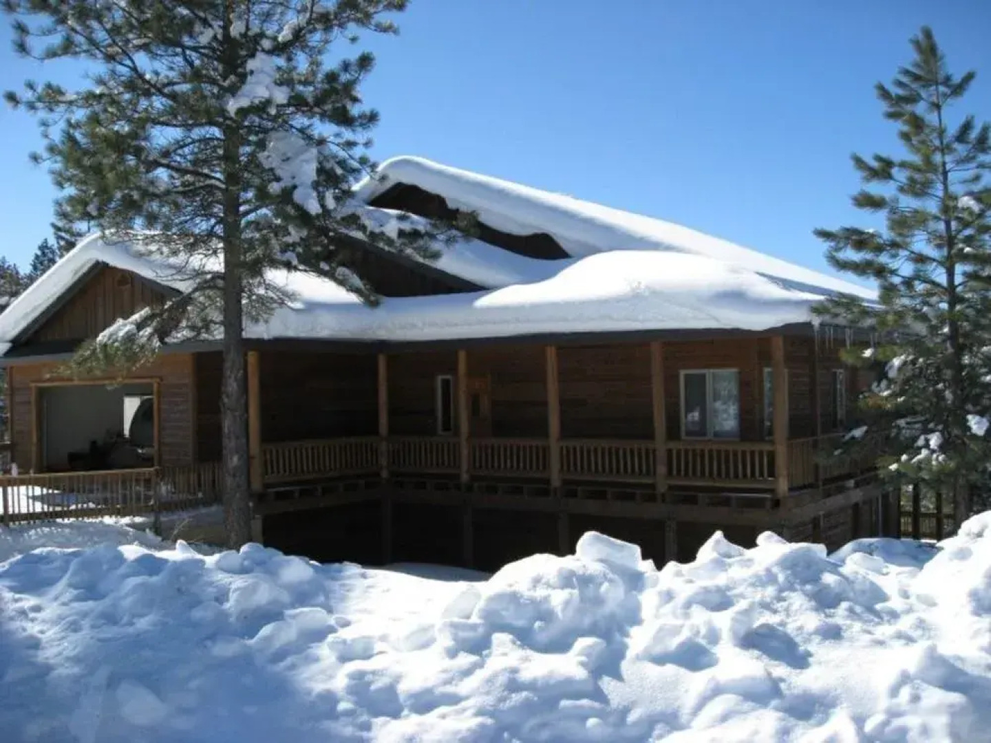 44 Glenwood Ct 3 Br Home by RedAwning