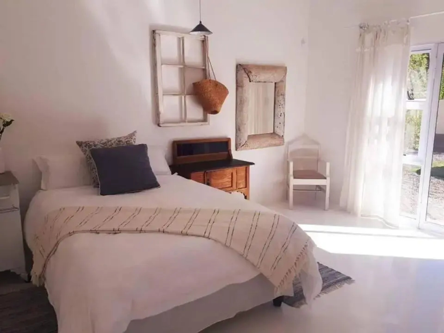 The Last Eve Guesthouse