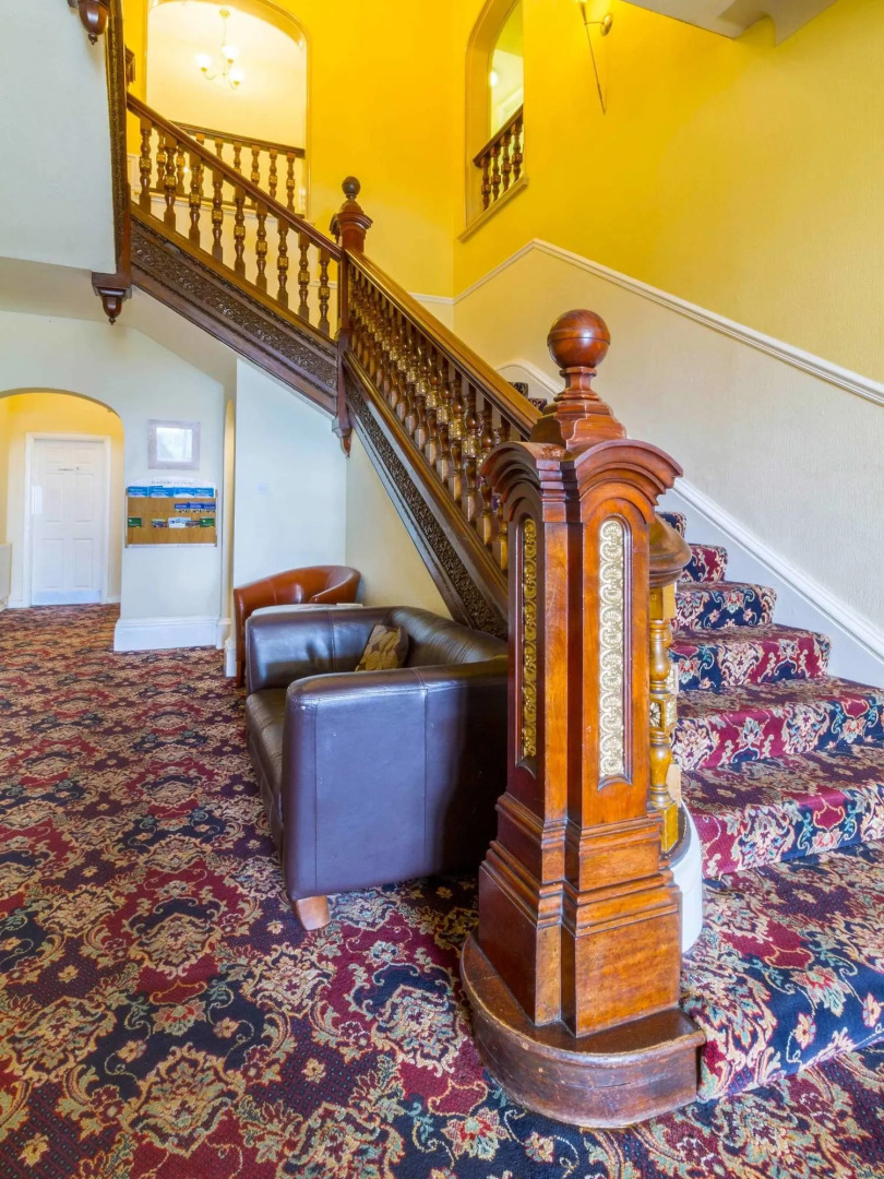 Springfield Hotel and Restaurant