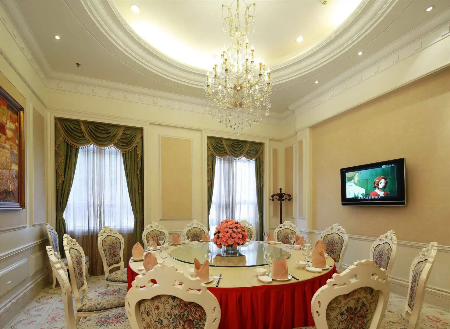 Dragon Lake Princess Hotel