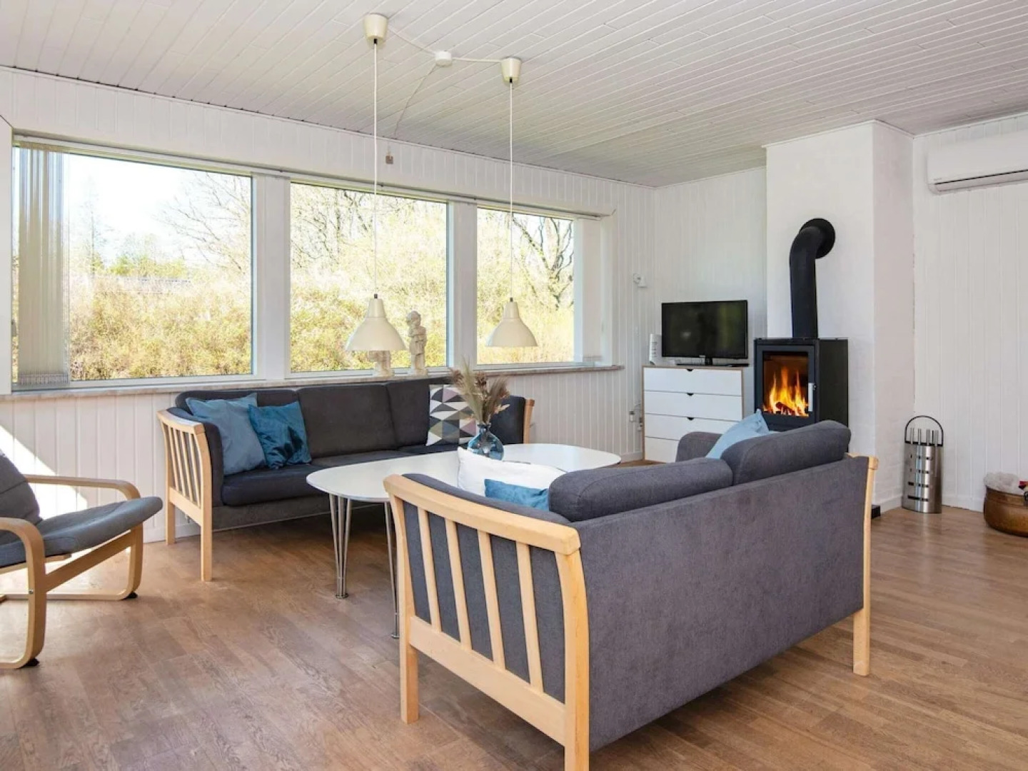 6 Person Holiday Home in Toftlund