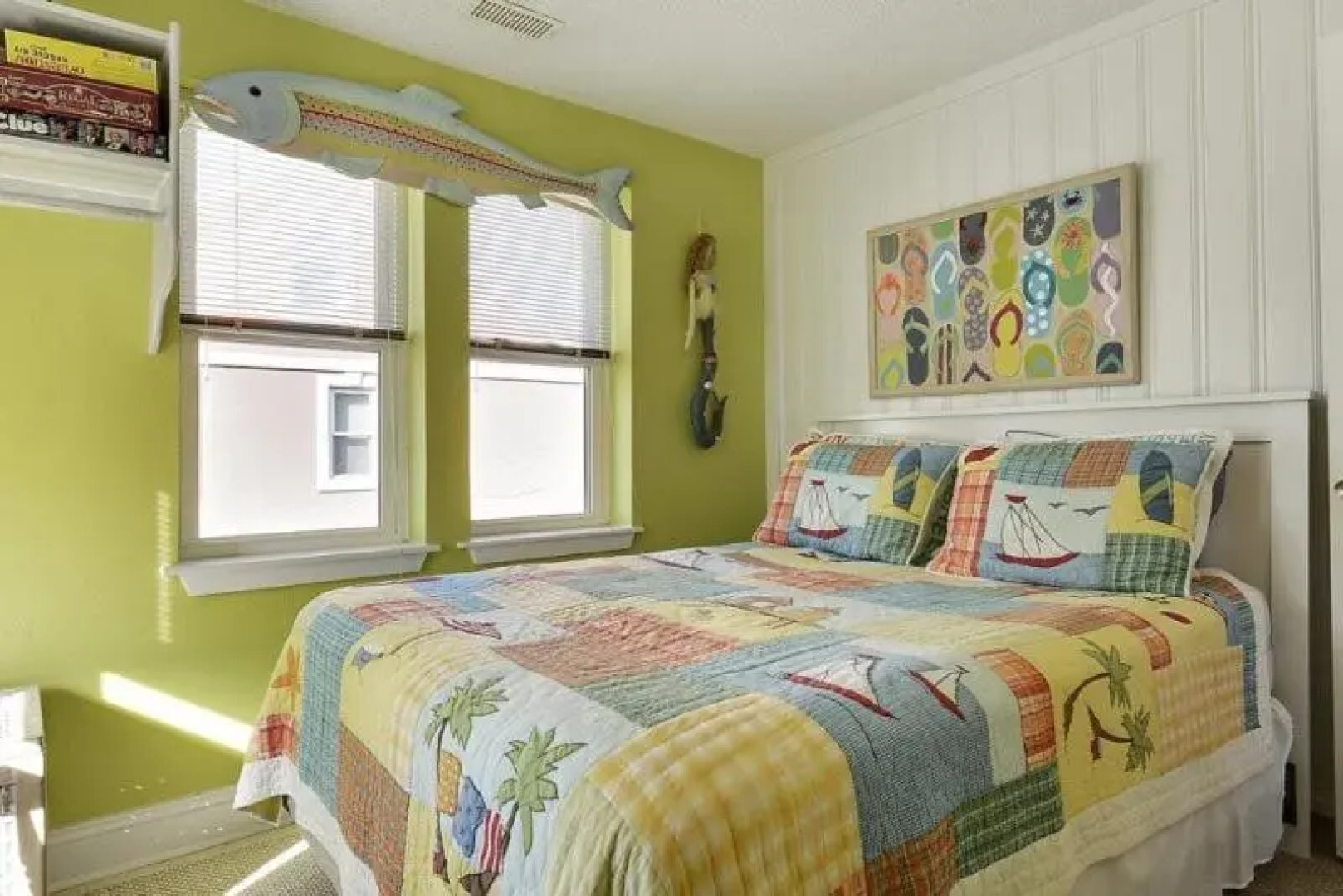 5065 - Flip Flop Inn