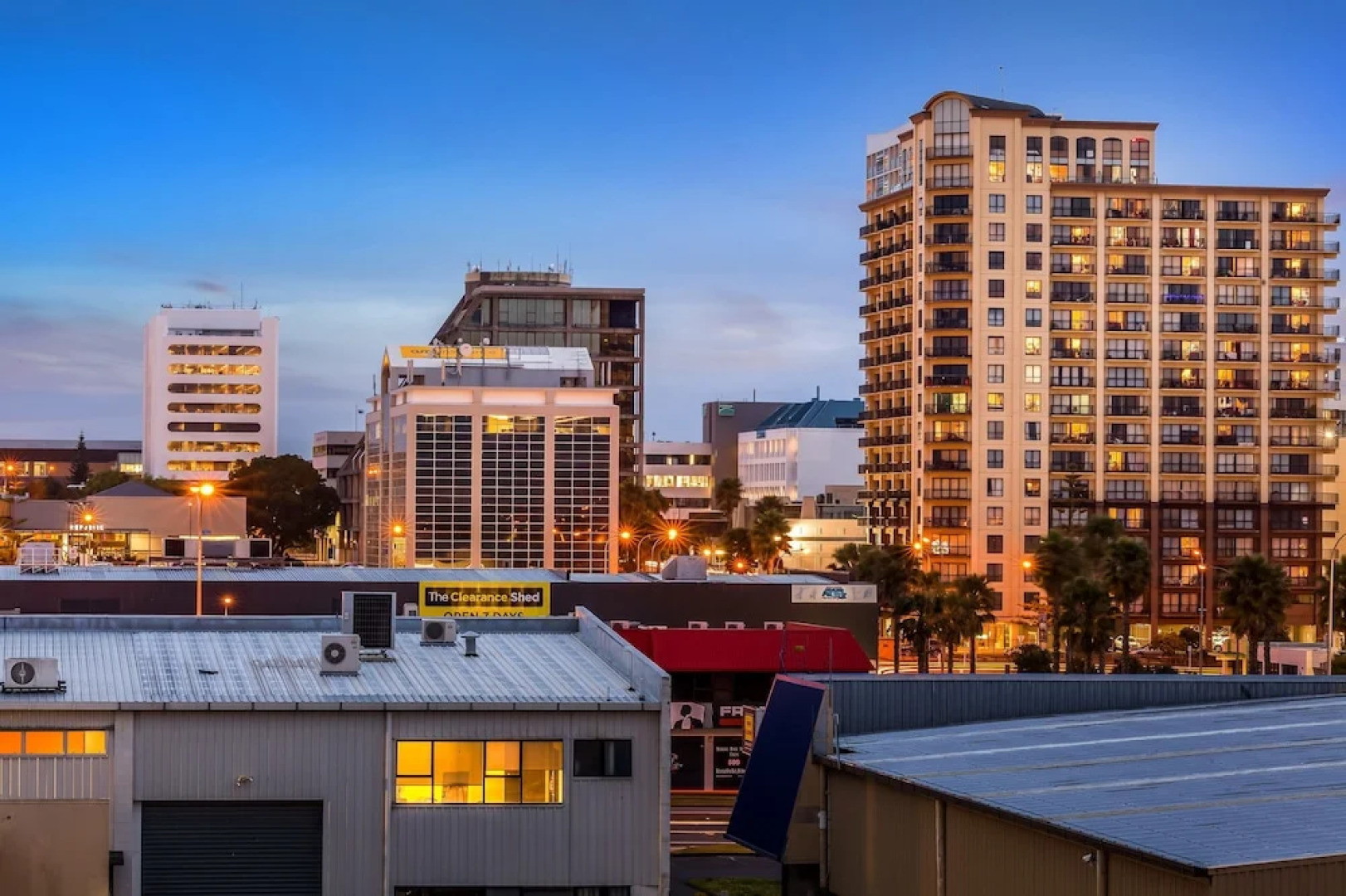 Central Manukau Hideaway