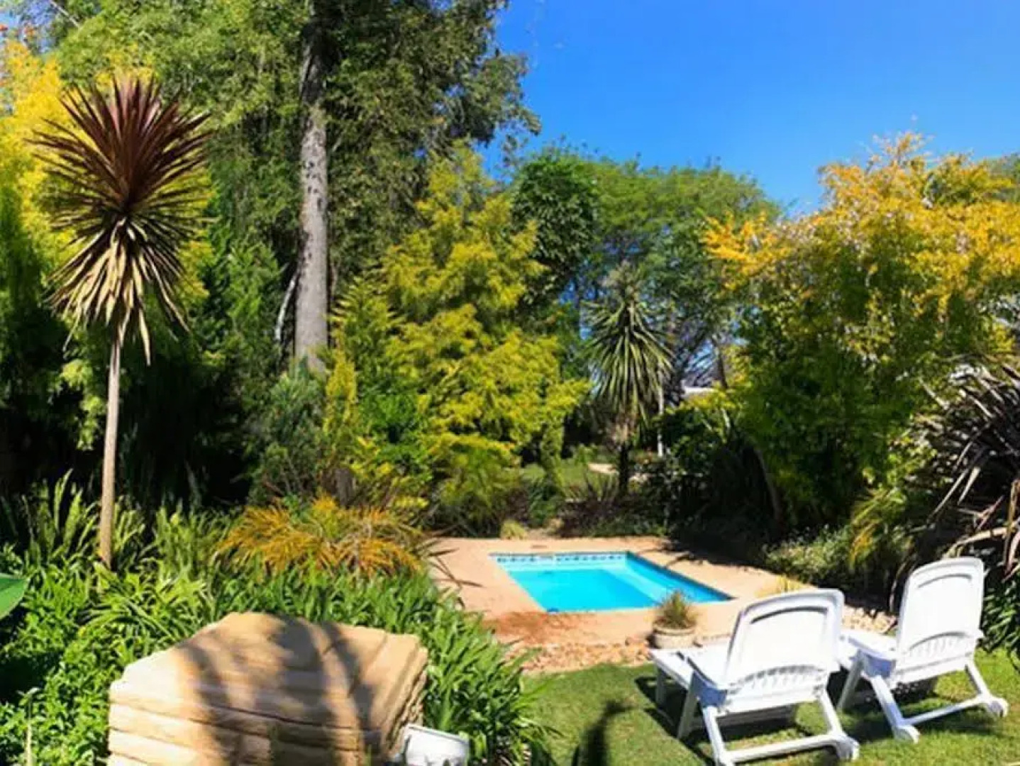 The Colonial on Arundel