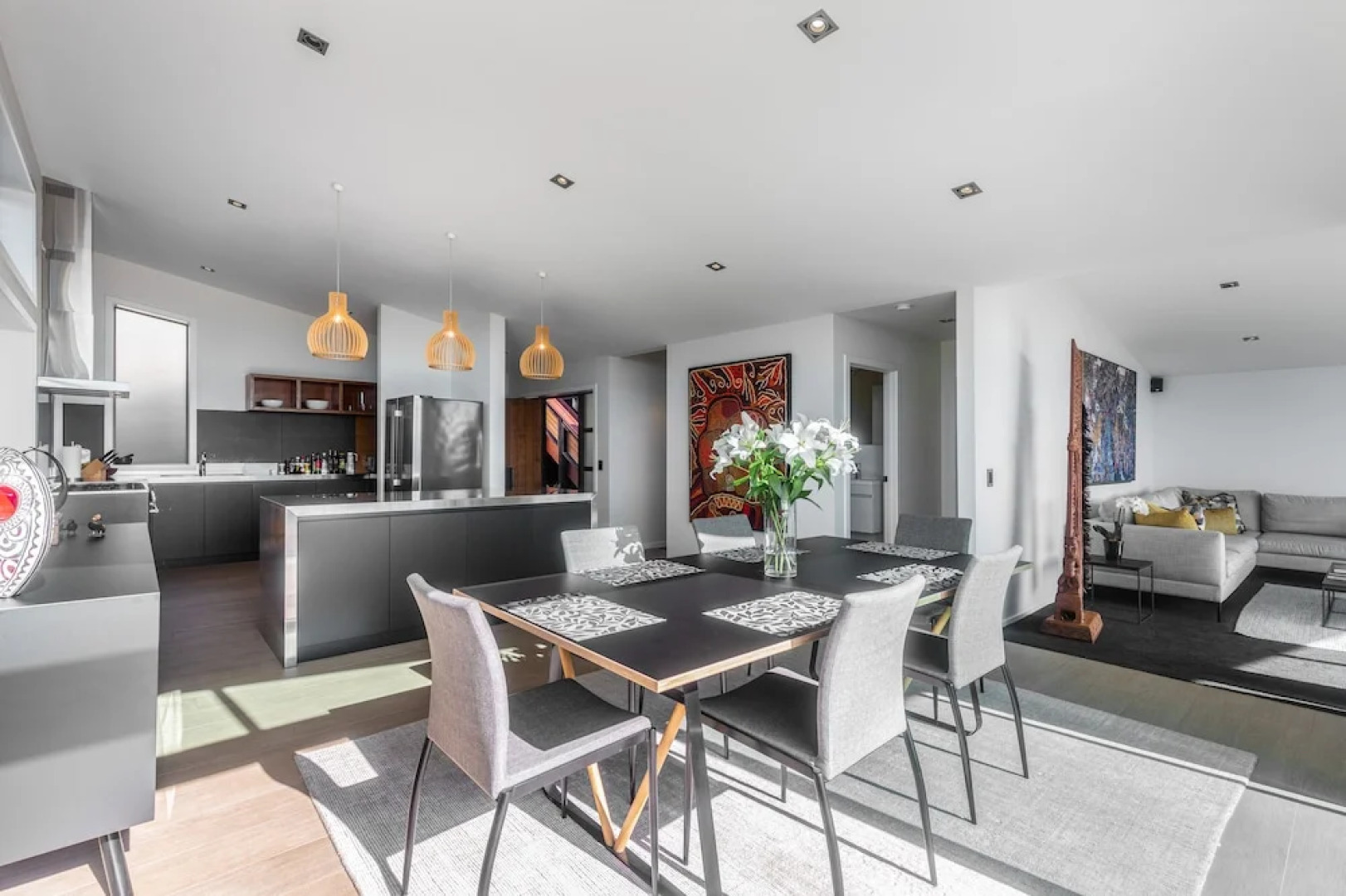 Taonga with panoramic sea views