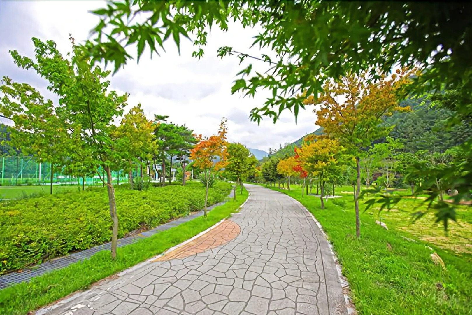 Sangju Sogli Mountain Munjangdae Pension