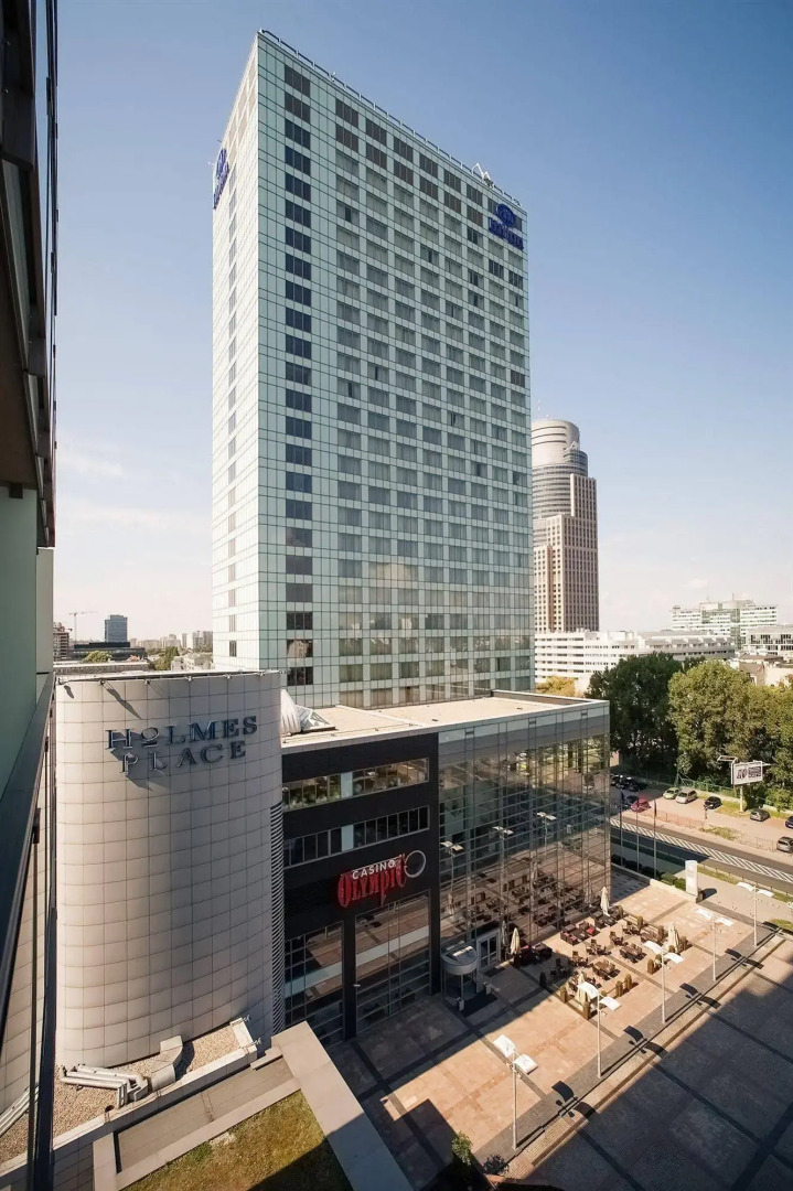 Platinum Towers E-Apartments