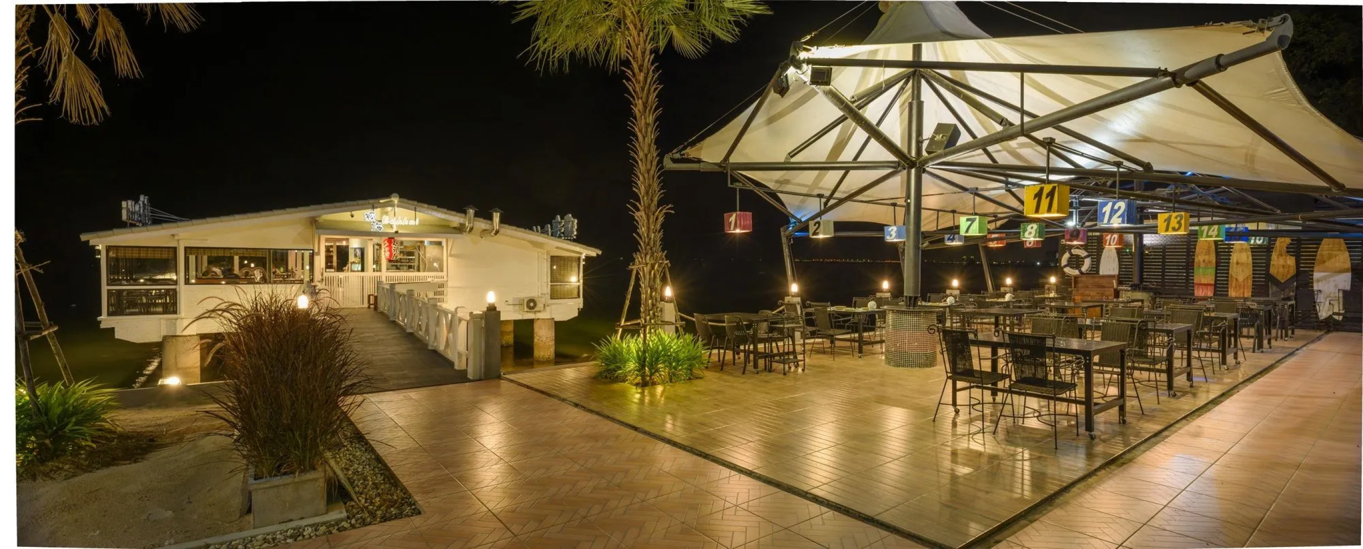 The Loft Seaside Sriracha