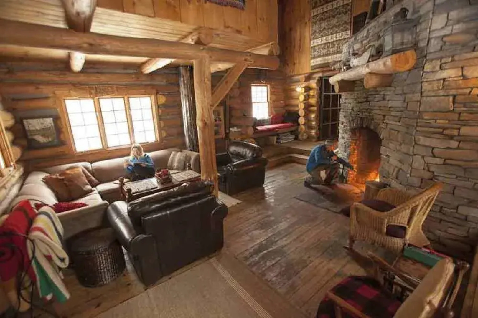 Algonquin Log Cabin
