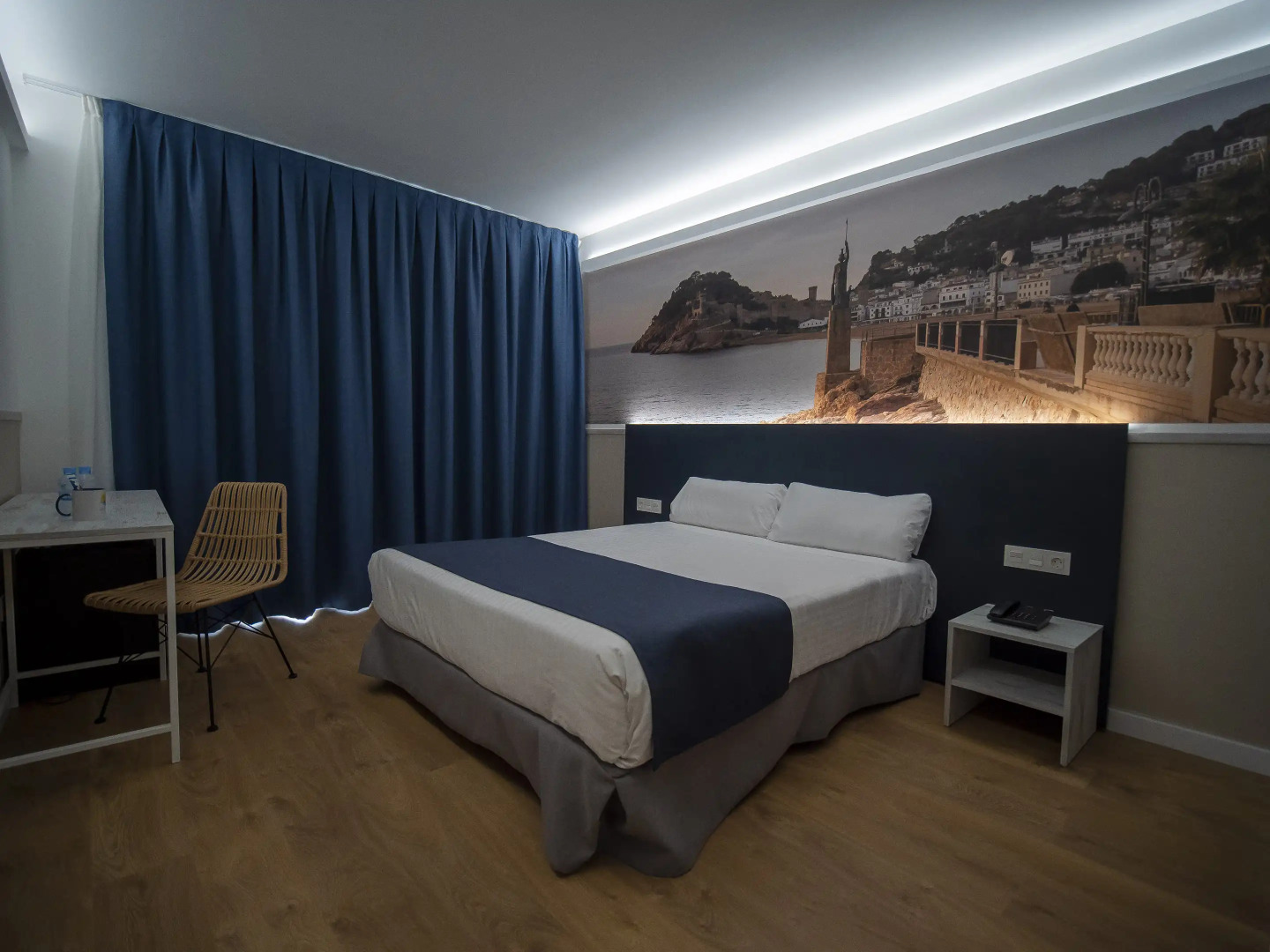 Отель Don Juan Tossa