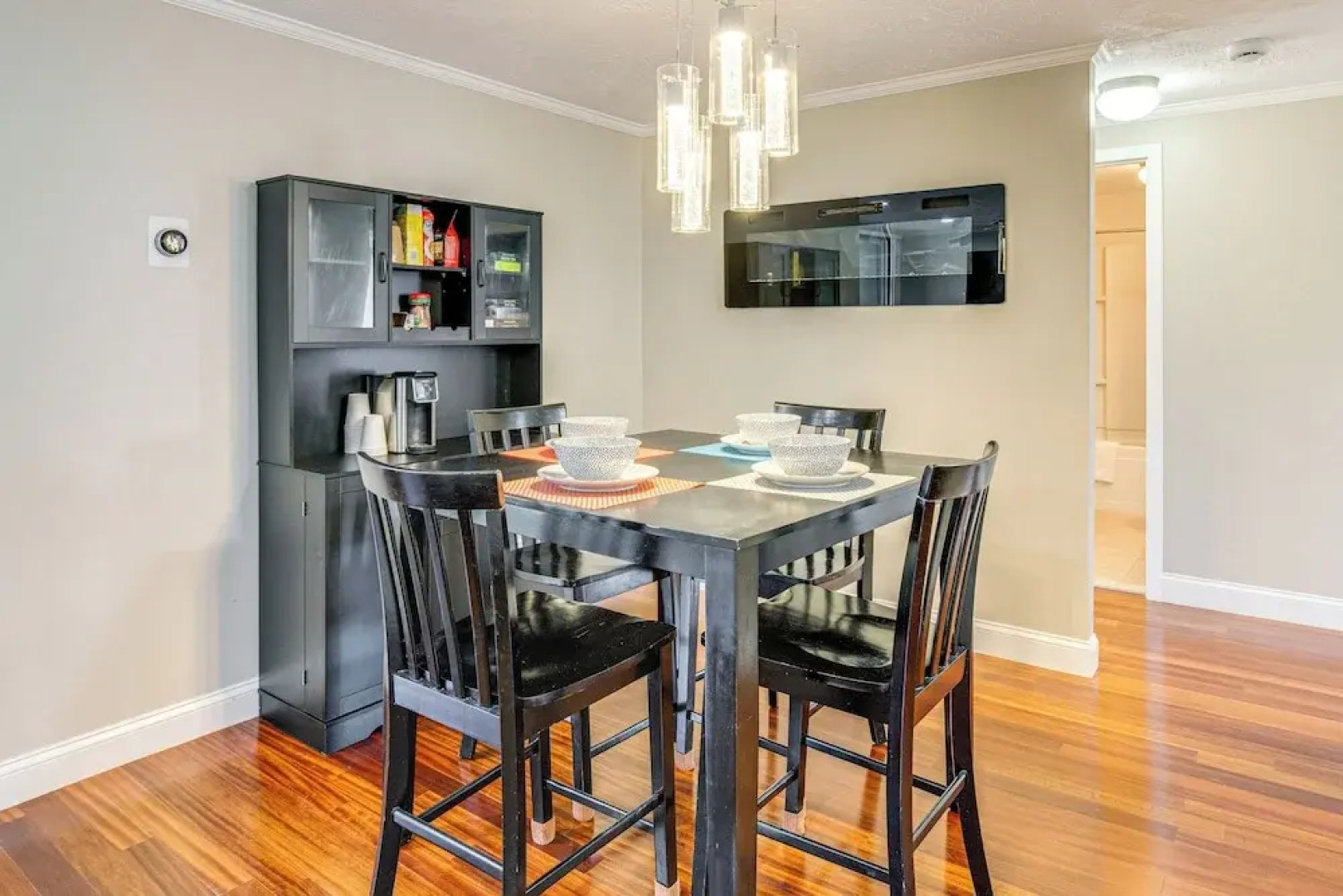 1 Mi to Millyard District: Unit w/ Furnished Porch