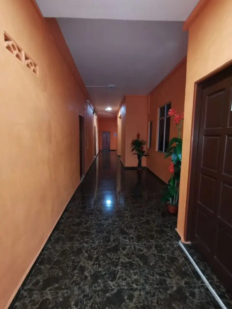 OYO 89951 Maa Hari Hotel