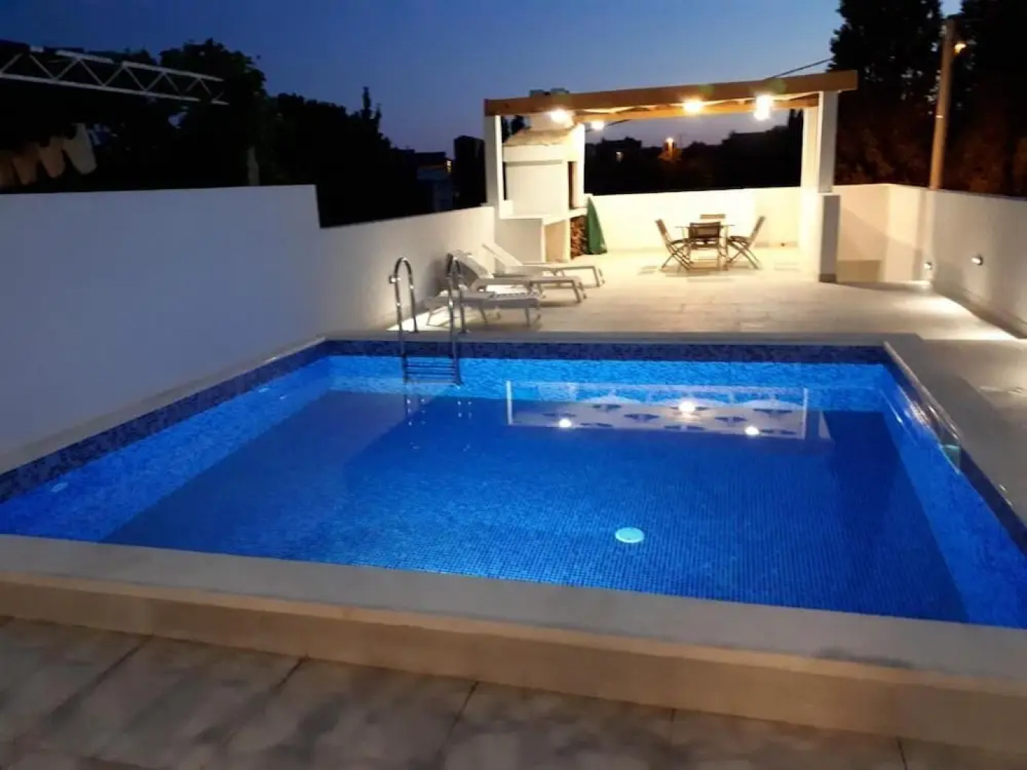 Villa Dragi, Villa With Pool and big Terrace, sea View, Peacfully and Quite