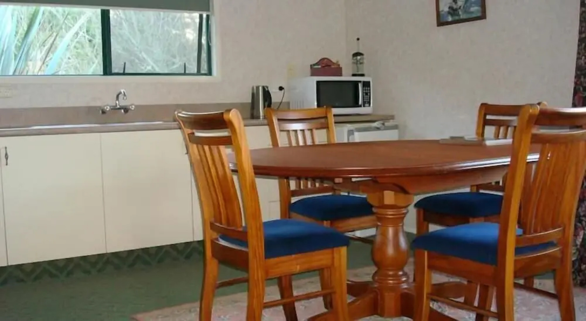 Kiwi Park Motels & Holiday Park