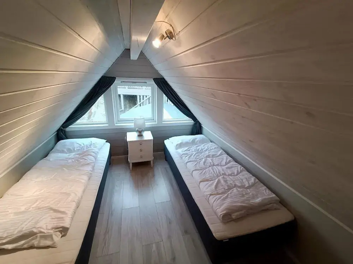 Seaside Fisherman s Haven-by Traum