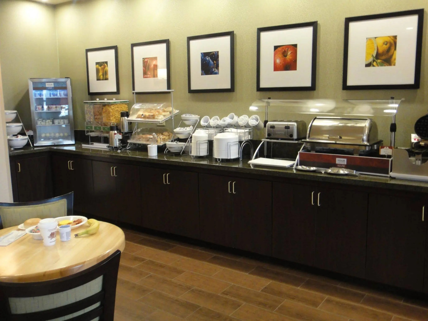 Comfort Suites Huntersville near Lake Norman