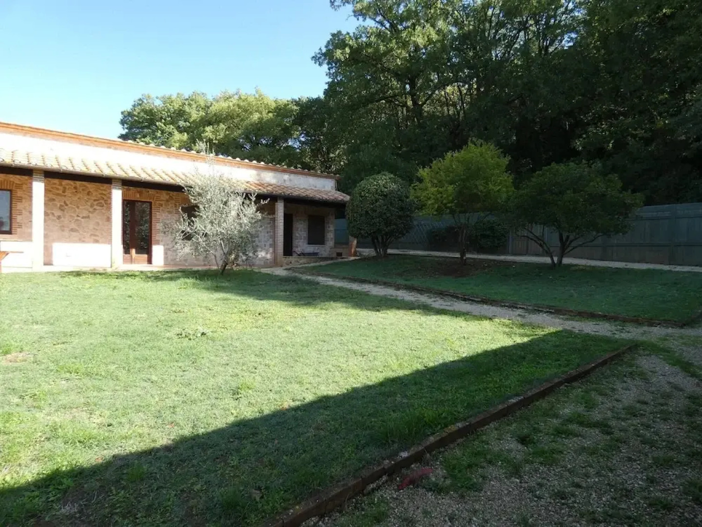 SCAPPO IN UMBRIA,Casale Vallenea