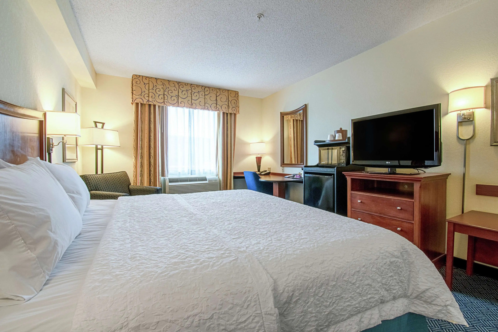 Hampton Inn Pine Grove