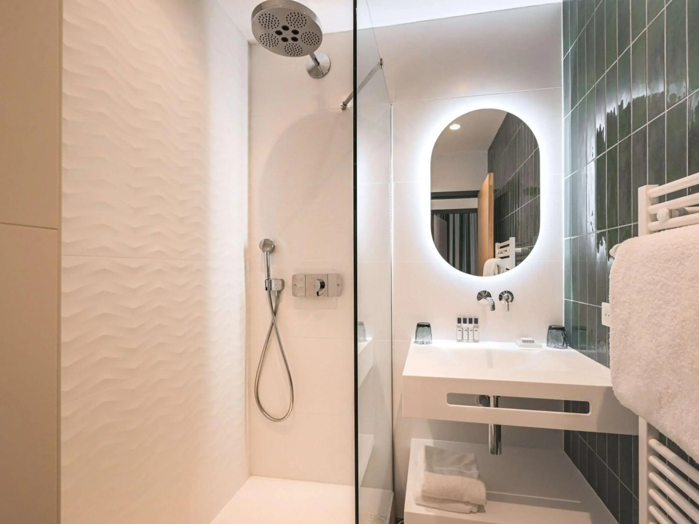 MADISON Saint Jean de Luz - Handwritten Collection