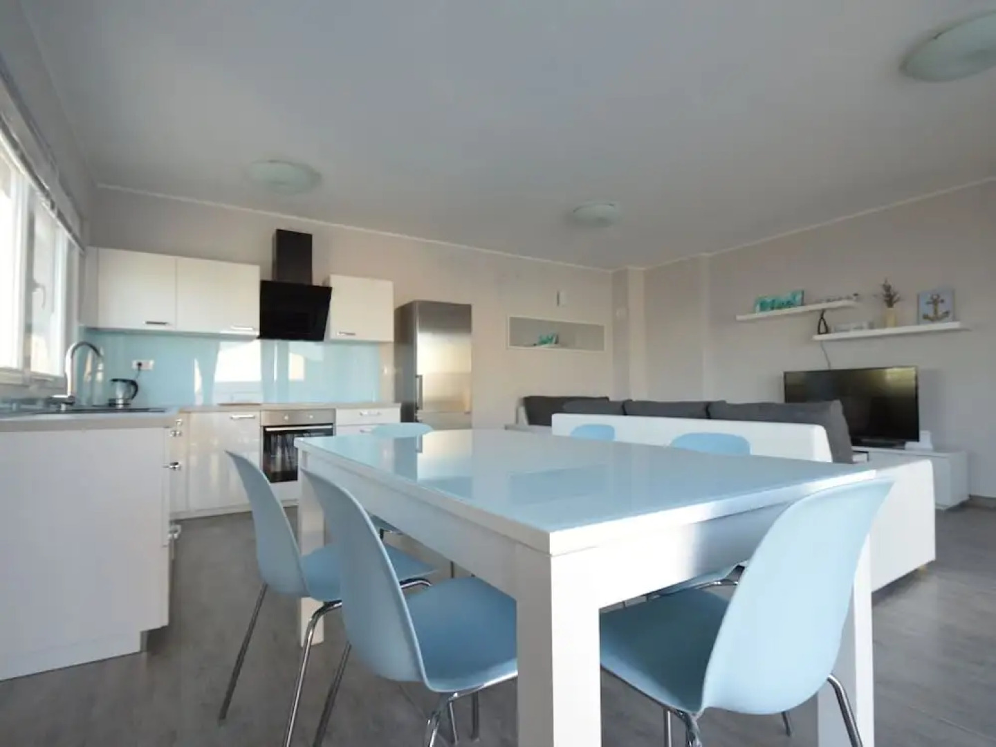 Inviting Holiday Home in Jasenice - Maslenica With Garden