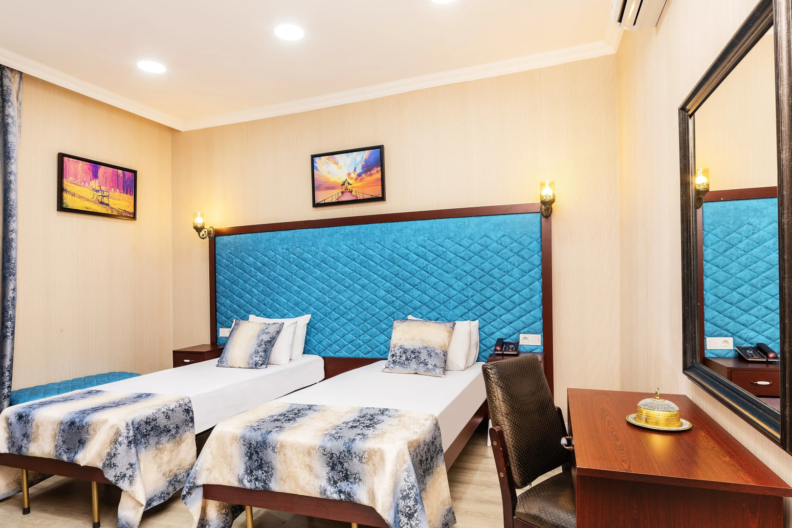 Dove Hotel