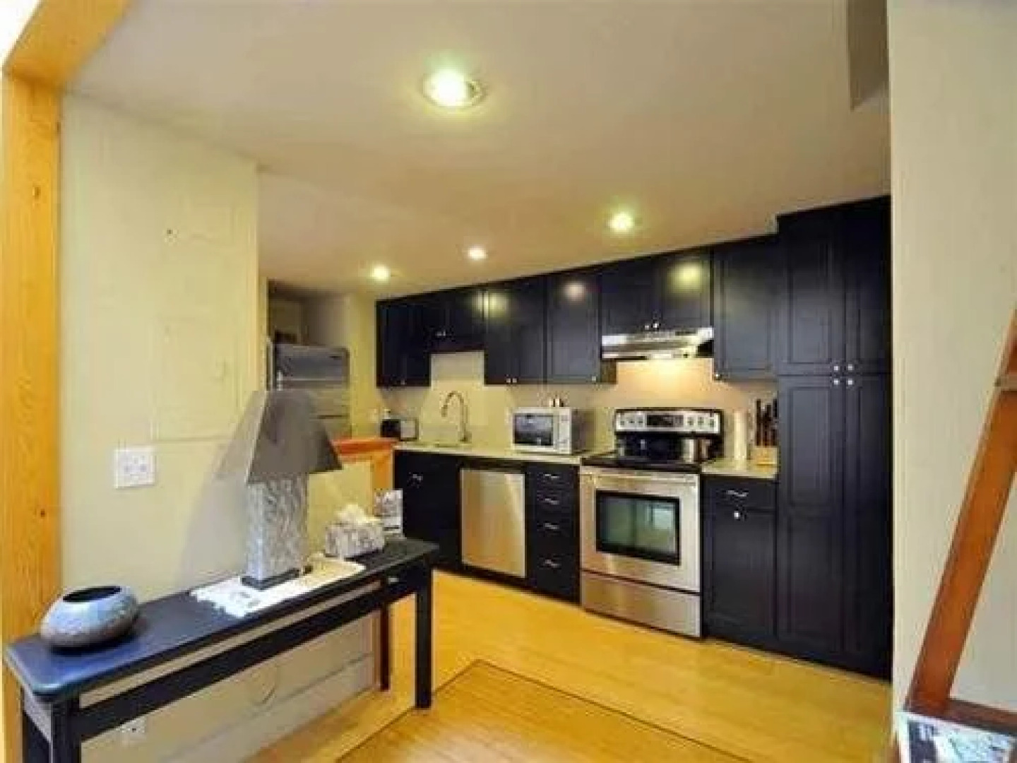 Trailview West Condominiums