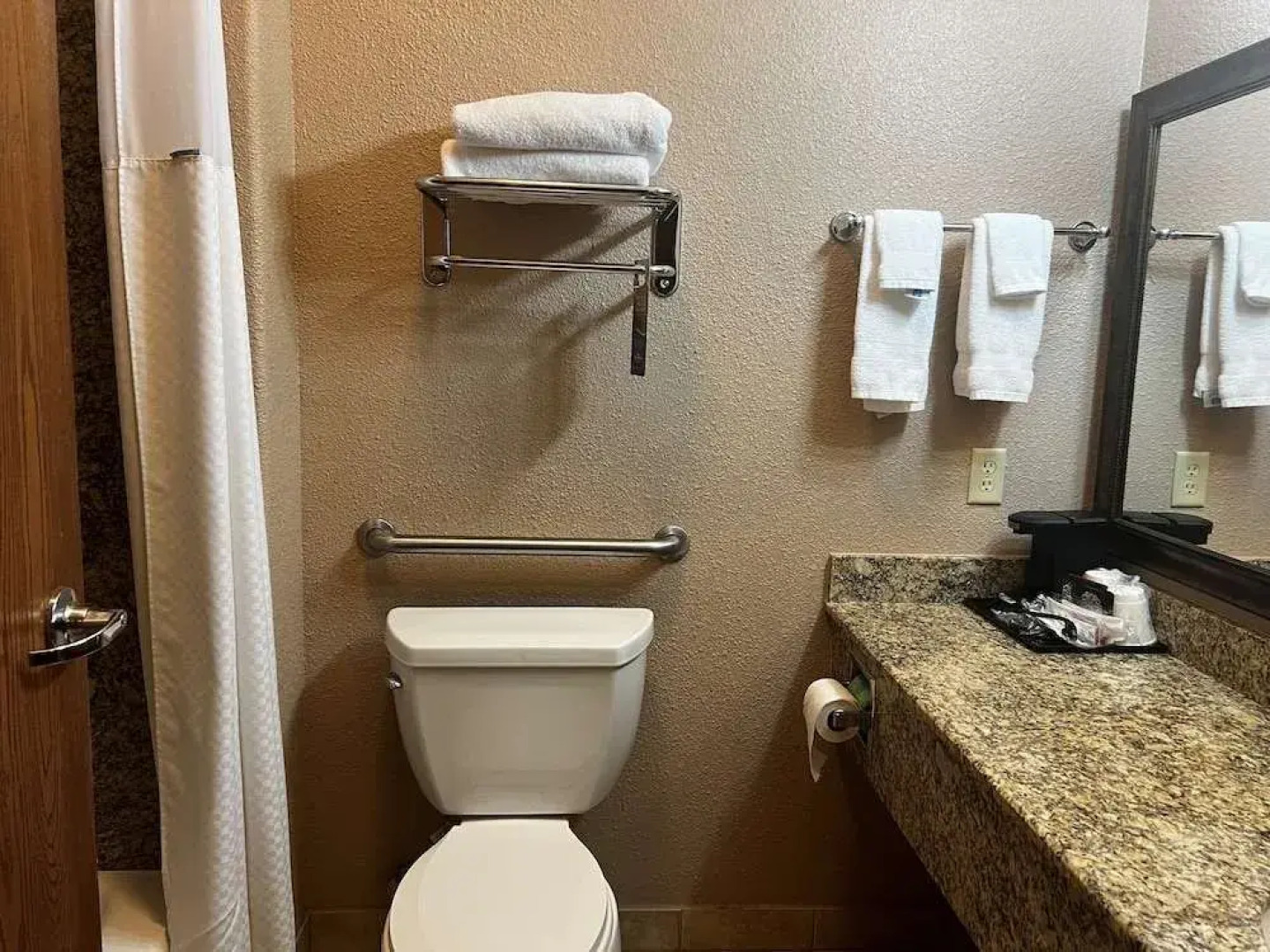 Baymont Inn & Suites Cuero