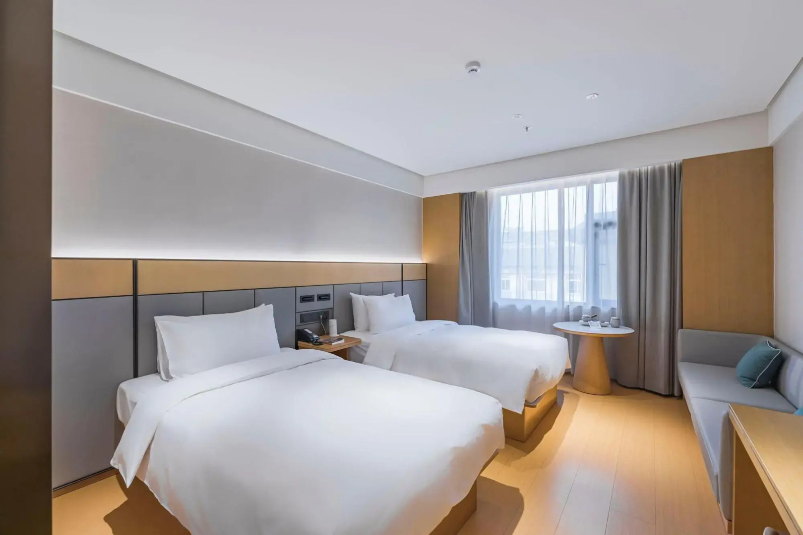 Ji Hotel Suzhou Baodai Road Metro Station