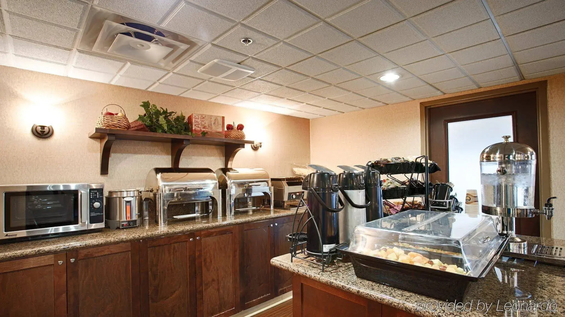 Best Western Plus Banff International Lodge