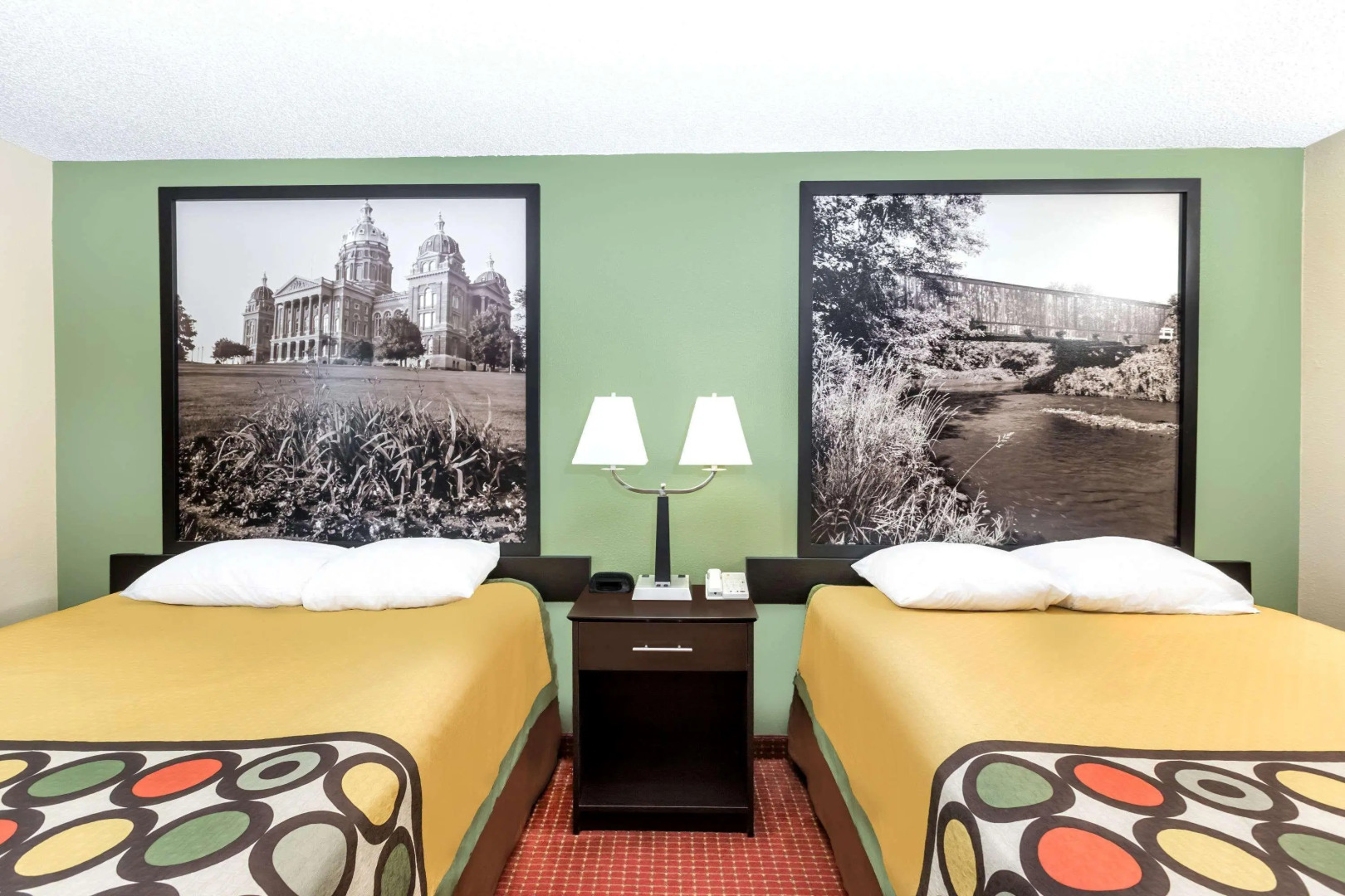 Western Inn & Suites