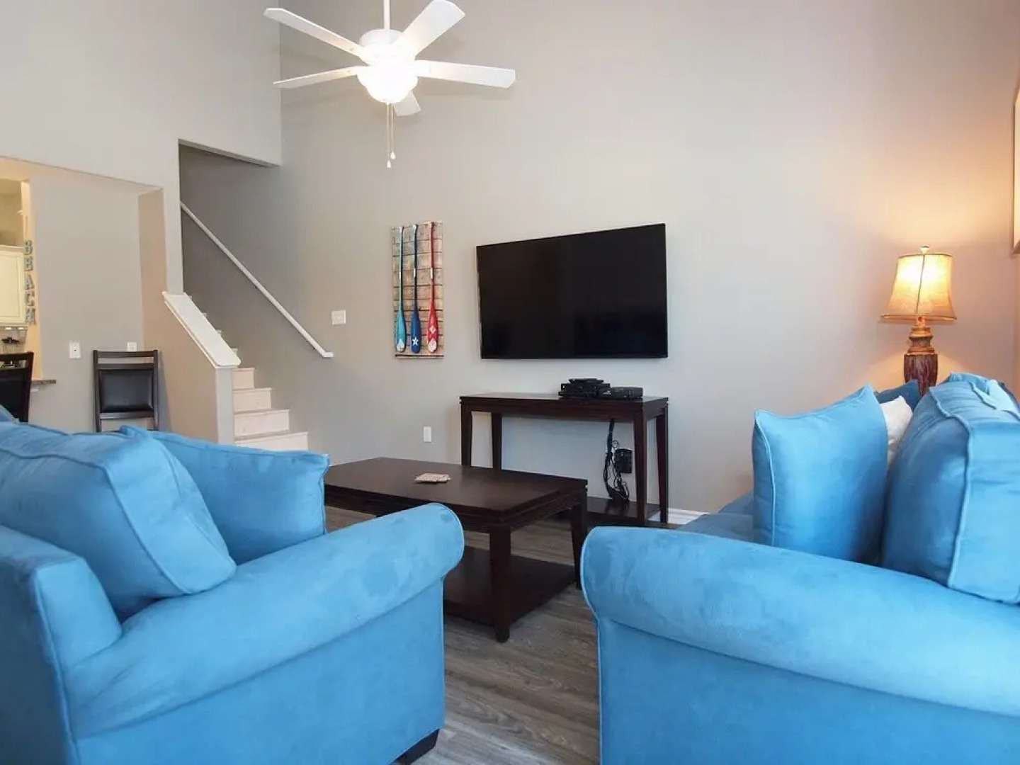 Nemo Cay Resort D142 Poolside by RedAwning