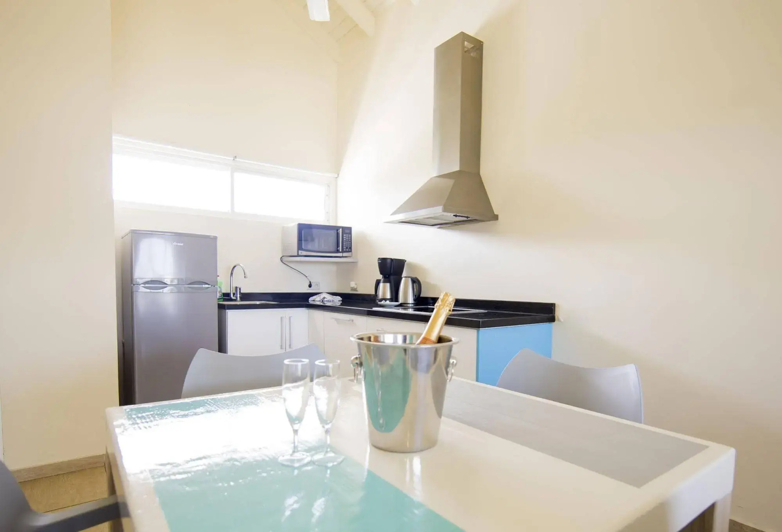 Dolphin Suites & Wellness Curacao