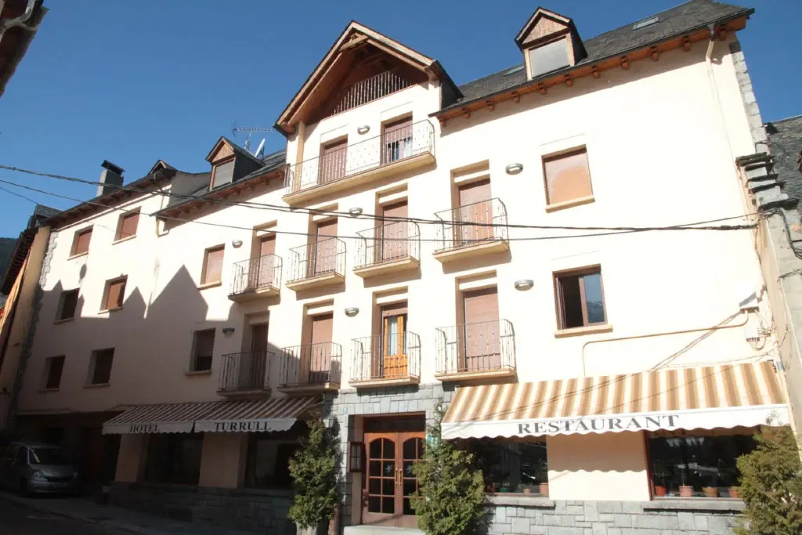 Hotel Turrull