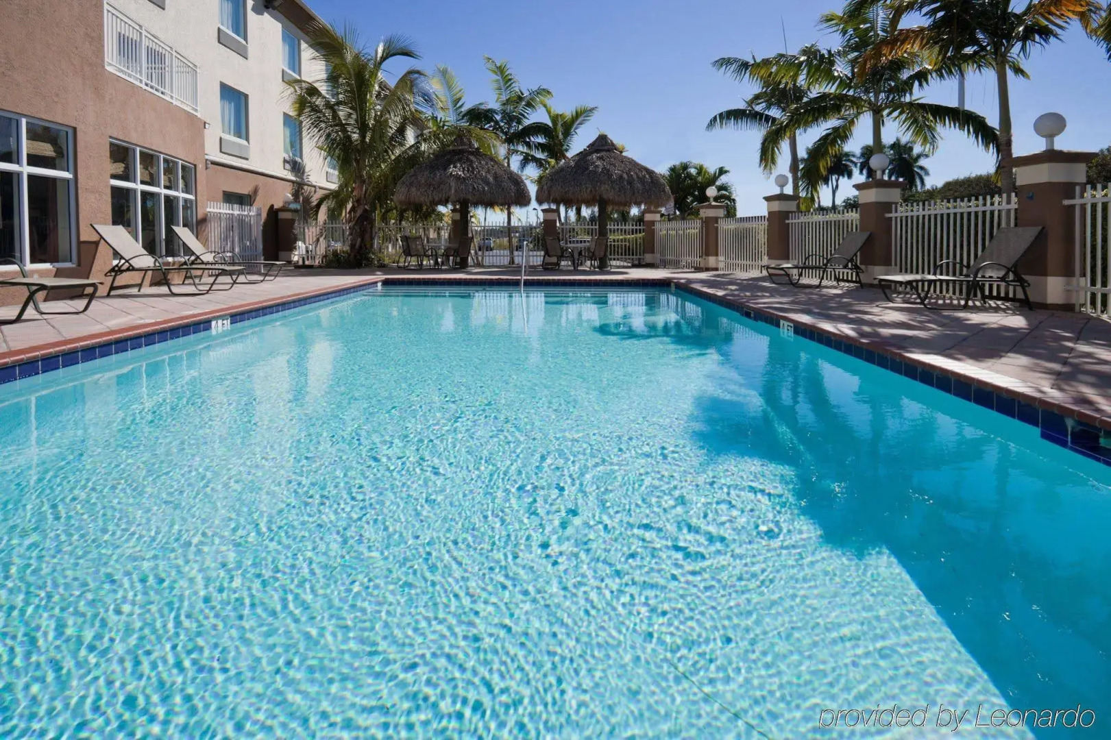 Holiday Inn Express & Suites Florida City by IHG