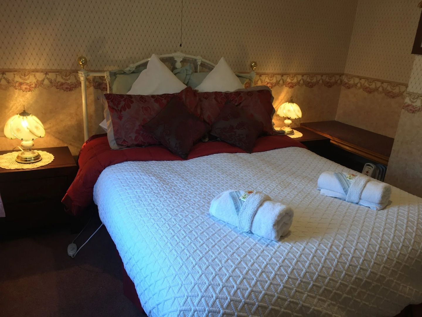 Settlers Cottage Motel