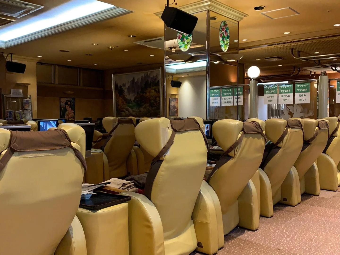 Funabashi Grand Sauna and Capsule Hotel - Caters to Men