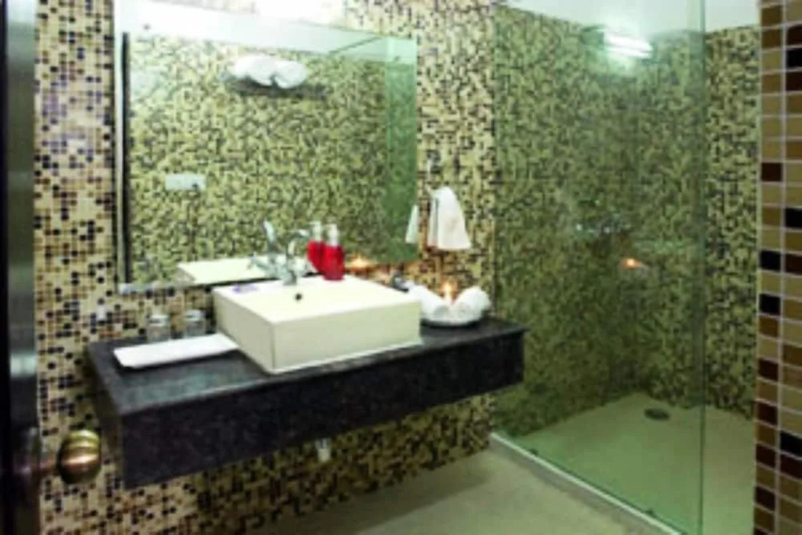 Hotel Rishikesh Inn By RFH Hotels