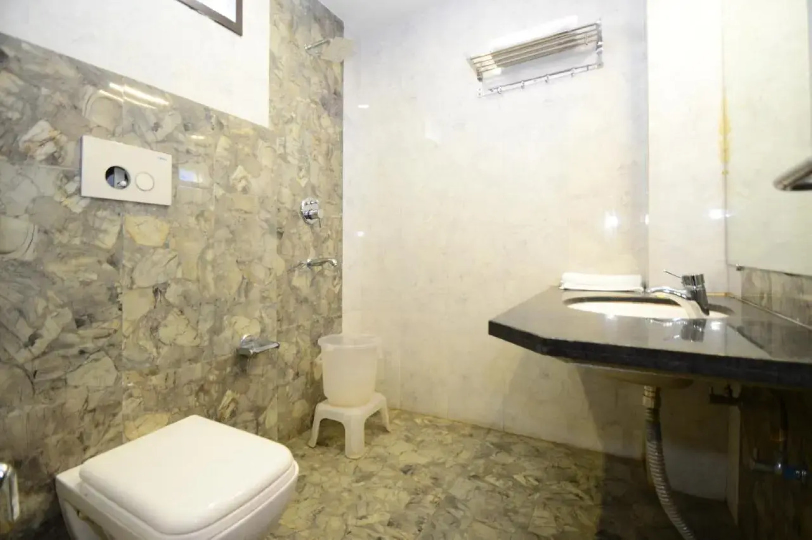 Pink Pearl Hotel & Fun City