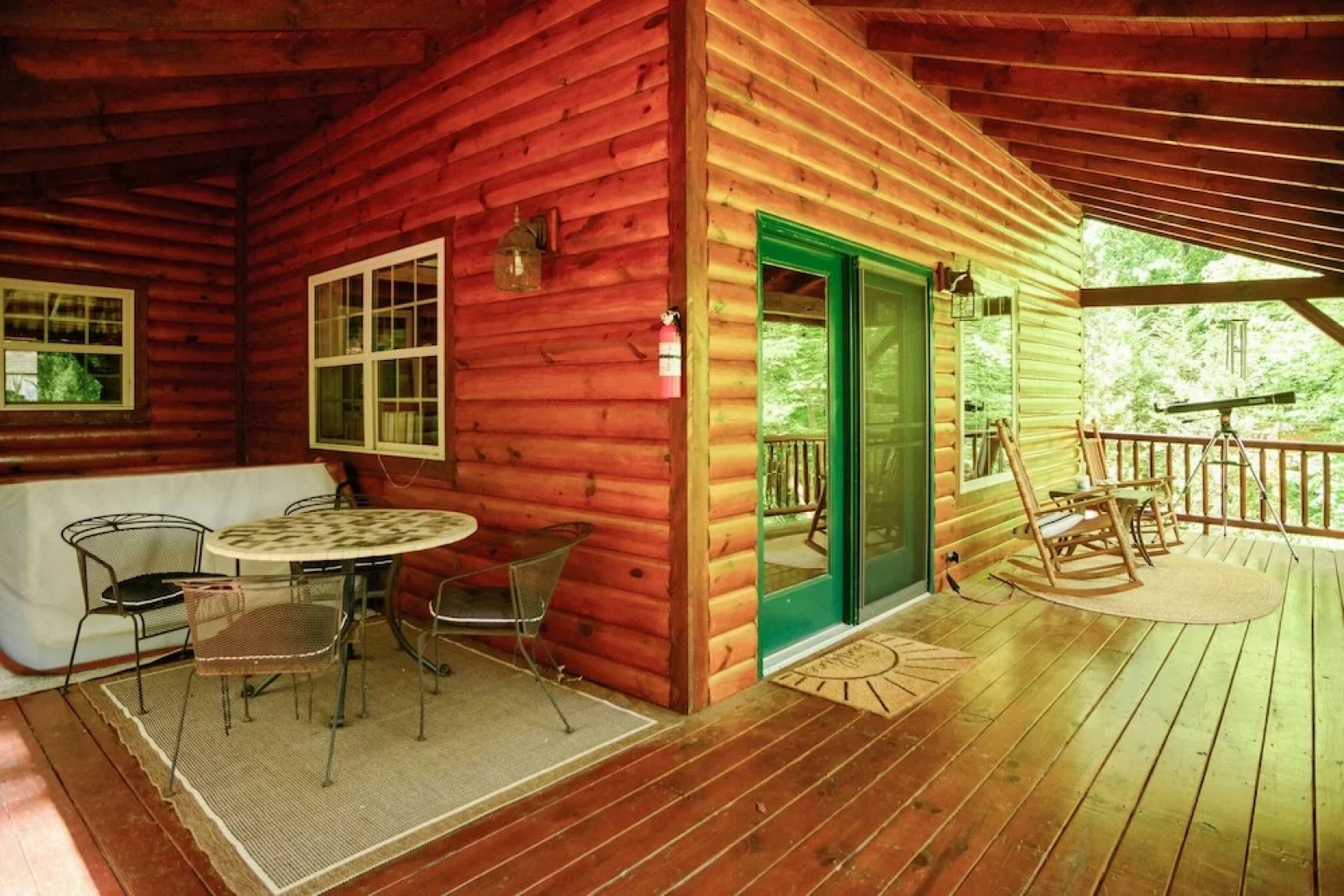 Tree Top Lodge - Gorgeous Lake Cabin With Hot Tub & Magnificent Views Of Forests And Mountains! 3 Bedroom Cabin by Redawning