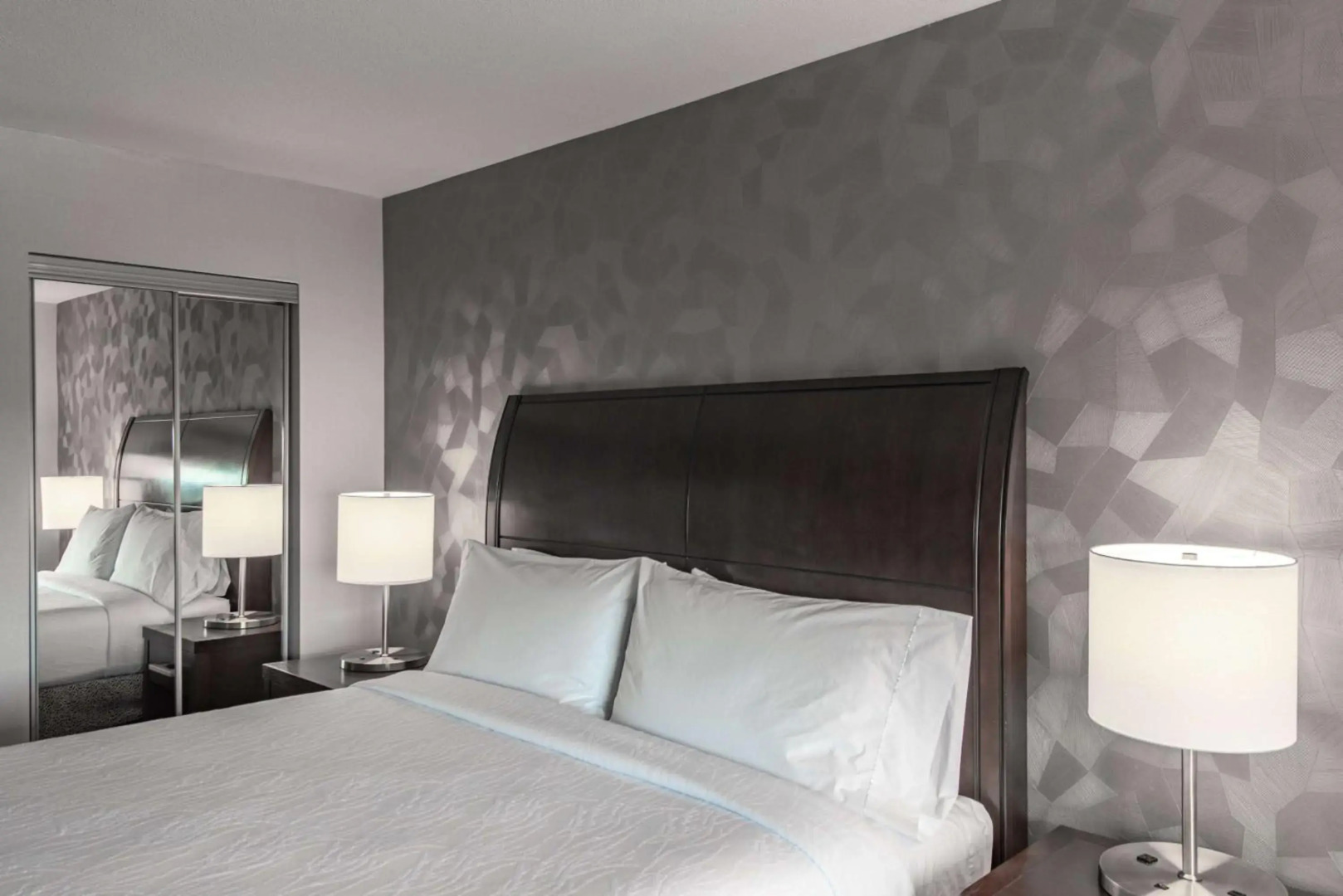 Hilton Garden Inn Bethesda Downtown