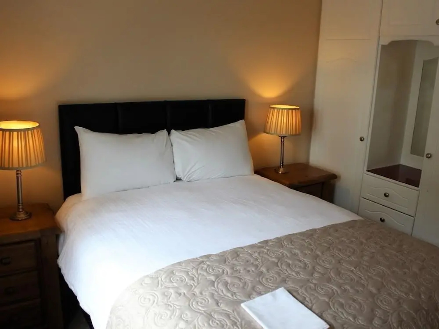 Wild Atlantic Way Accommodation Orchard Crescent