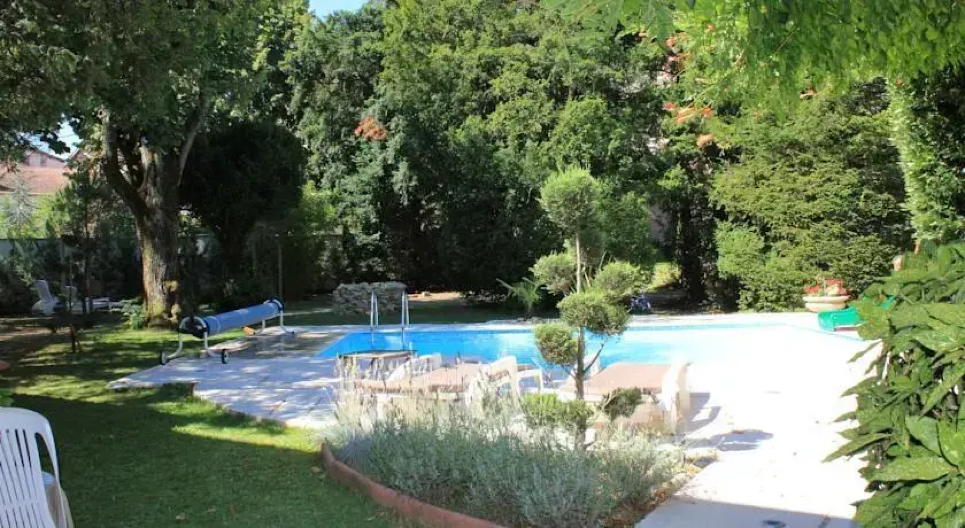 Maison dHôtes Cygne Noir