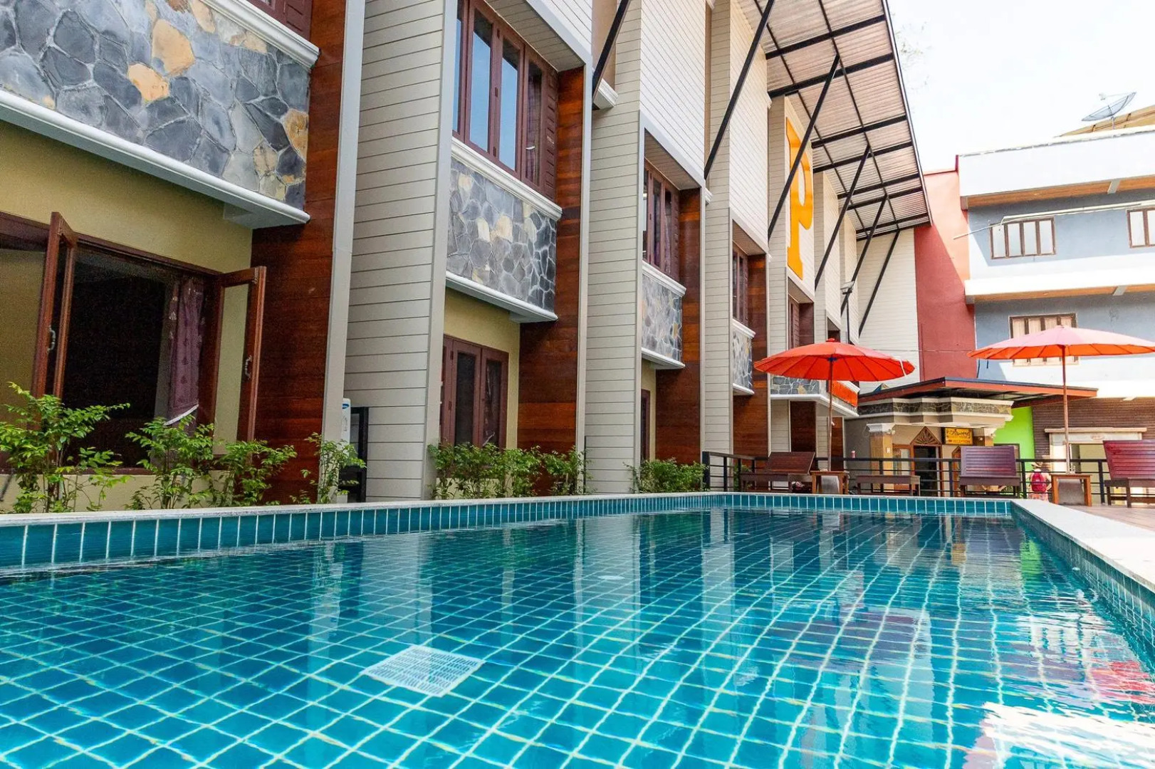 P.Chaweng Guest House