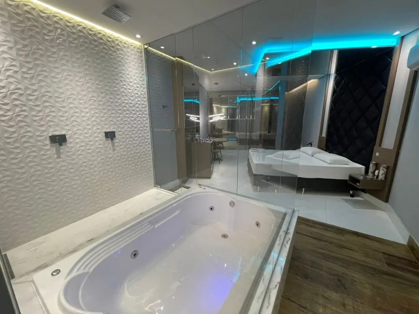 Motel Dubai - Adults Only