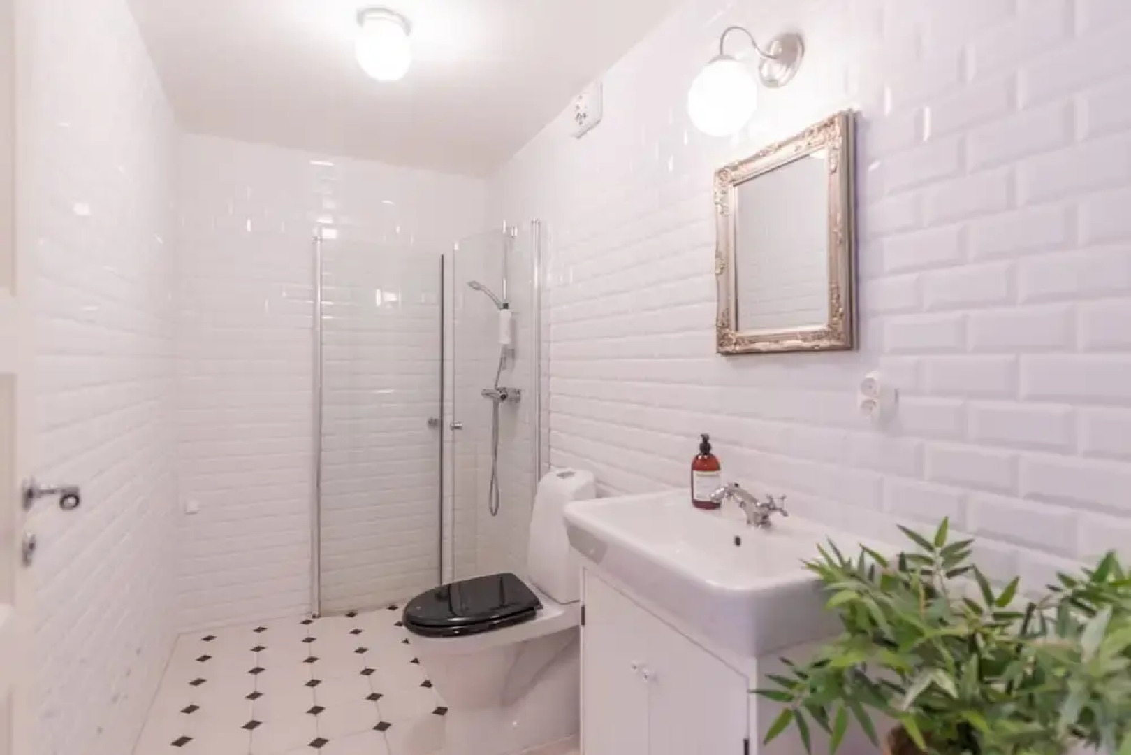 Vaxholm Harbour Bed and Experiences