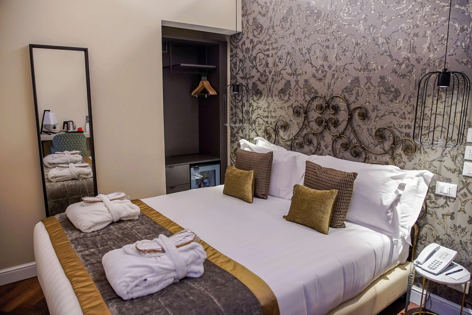 Отель BW Premier Collection CHC Continental Venice