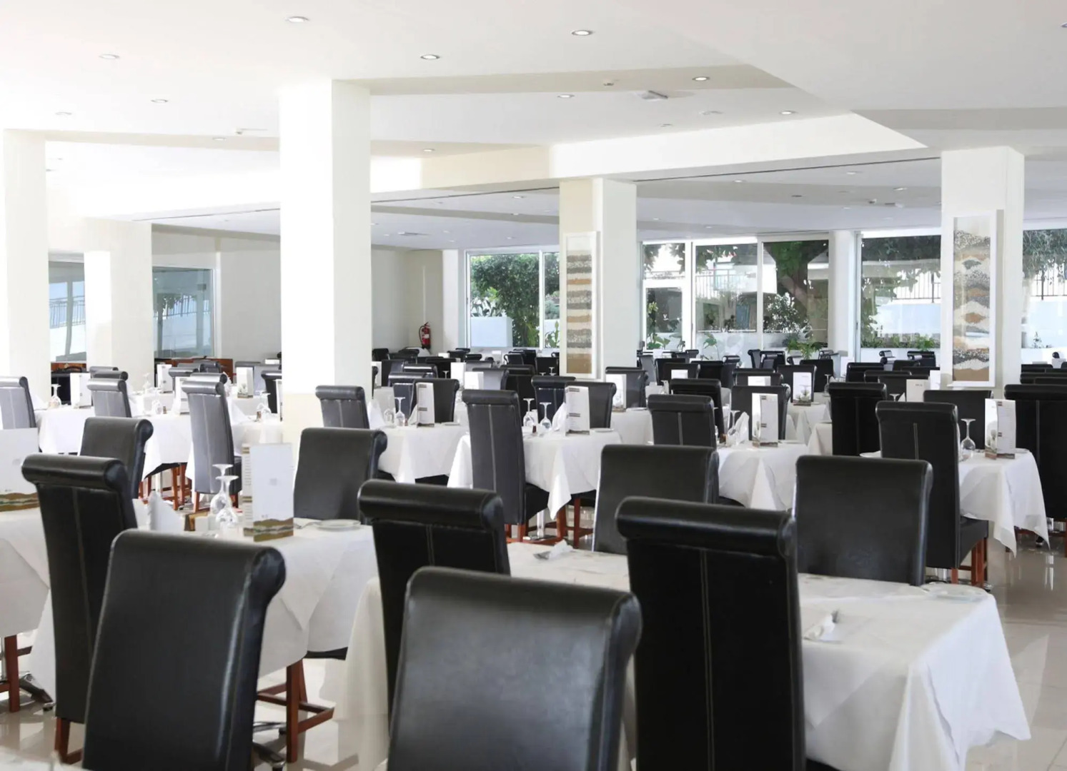 Vrissiana Boutique Beach Hotel